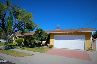 24241 Kittridge St, West Hills, CA 91307