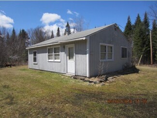 100 Fern Dr, Pittsburg, NH 03592