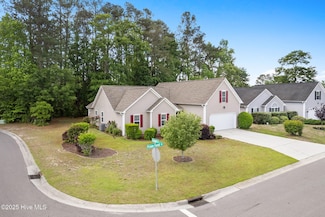 8525 Primm Forest Dr NE, Leland, NC 28451