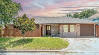 803 Sealy St, Galveston, TX 77550