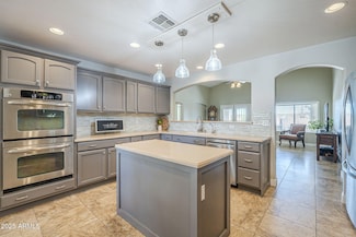 34 N Agua Fria Ln, Casa Grande, AZ 85194