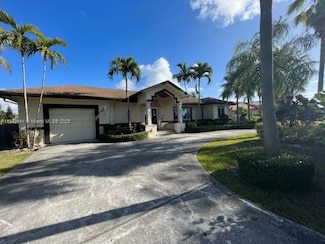 10375 SW 111th St, Miami, FL 33176