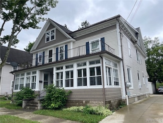 1466 Kellogg St, Alden, NY 14004