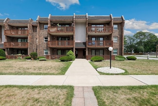 3704 215th St Unit 205, Matteson, IL 60443