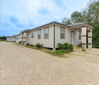 884 Road 3550 Unit 3, Cleveland, TX 77327