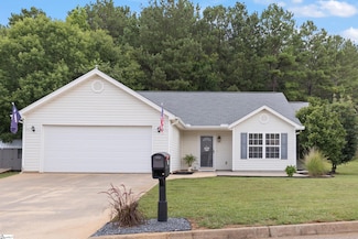 121 Malibu Rd, Liberty, SC 29657
