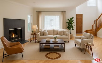 427 S Clark Dr, Beverly Hills, CA 90211