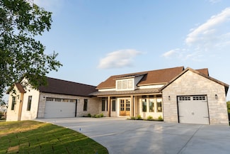 249 Moccasin Canyon, Cedar Creek, TX 78612