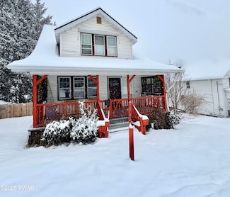 1307 Hillside Ave, Honesdale, PA 18431