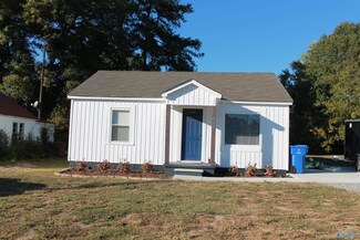 827 Main St W, Hartselle, AL 35640