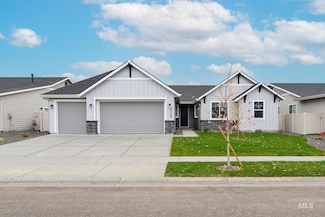 4725 E Pondera Dr, Nampa, ID 83687