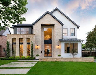 6814 Southridge Dr, Dallas, TX 75214