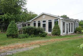 2057 Pleasant Grove Rd, Warfordsburg, PA 17267