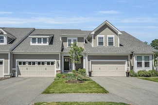 7 Farmstead Ln Unit 7, Sudbury, MA 01776