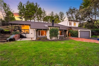 2171 Mckain St, Calabasas, CA 91302