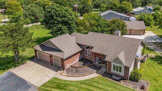 2520 N Cedar Crest Dr, Wichita, KS 67223