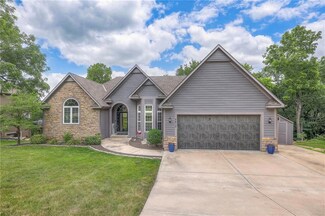 8415 Frederick Ct, De Soto, KS 66018