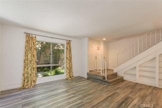 27424 Country Glen Rd, Agoura Hills, CA 91301