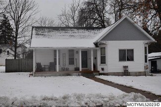 308 Maple St, Osage, IA 50461
