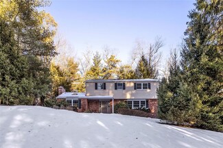 4037 Sloanwood Dr, Murrysville, PA 15668