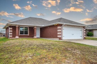 924 NE 84th St, Oklahoma City, OK 73114