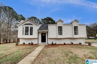 308 Willow Glen Ct, Alabaster, AL 35007