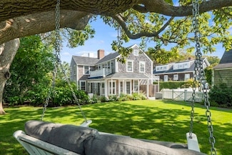 134 Main St, Nantucket, MA 02554