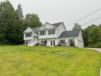 13 Perry Dr, Winterport, ME 04496