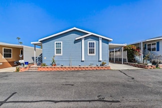 120 Brookside Ln, Oceanside, CA 92056