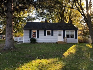 7 Bibber St, Lisbon, ME 04252