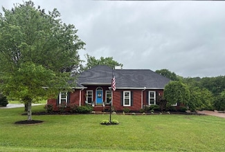 3533 Lakebrook Dr, Murfreesboro, TN 37130