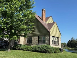 334 E Water St, Ripon, WI 54971