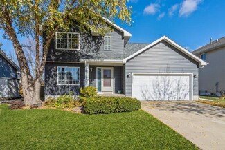 1011 15th St SE, Altoona, IA 50009