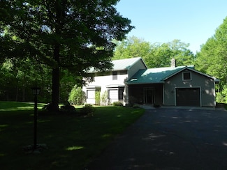 1782 Old Creamery Rd, Williston, VT 05495