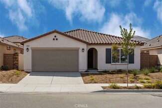 28411 Sweetwater Dr, Lakeview, CA 92567
