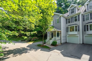 38 Georgetown Dr, Nashua, NH 03062