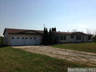 3489 140th St W, Faribault, MN 55021