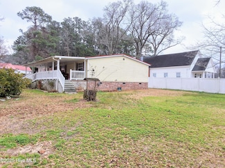 1268 Fred Powell Rd, Whiteville, NC 28472