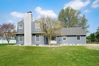 59590 Longbow Dr, Mishawaka, IN 46544