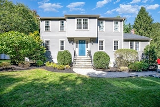 897 Washington St, Franklin, MA 02038