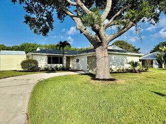 2143 4th Ct SE, Vero Beach, FL 32962
