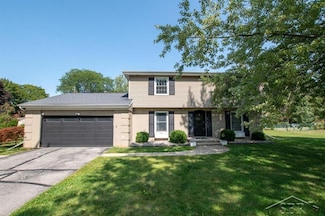 1105 Fairfield Dr, Mount Pleasant, MI 48858