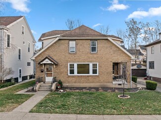 8 Romney Rd, Wheeling, WV 26003