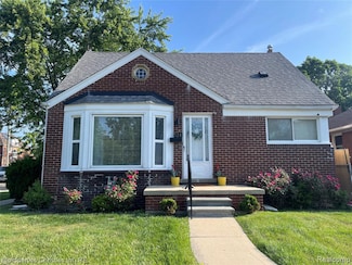 724 Winchester Ave, Lincoln Park, MI 48146