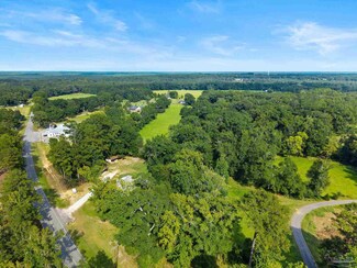 55056 Rabun Rd, Bay Minette, AL 36507