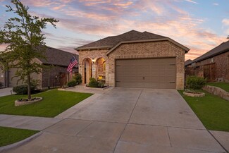 1008 Shire Dr, Aubrey, TX 76227