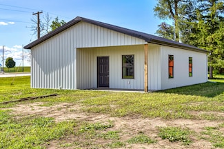 302 E Cleveland Ave, Zearing, IA 50278