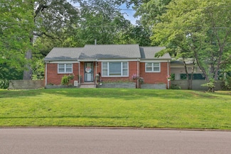 124 E Mooney St, Dresden, TN 38225