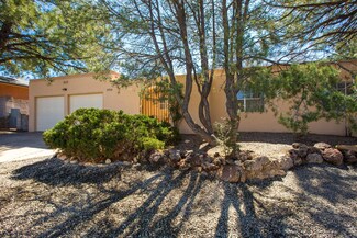 3752 Mount Rainier Dr NE, Albuquerque, NM 87111