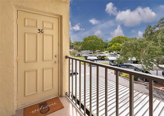2700 Cove Cay Dr Unit 3G, Clearwater, FL 33760